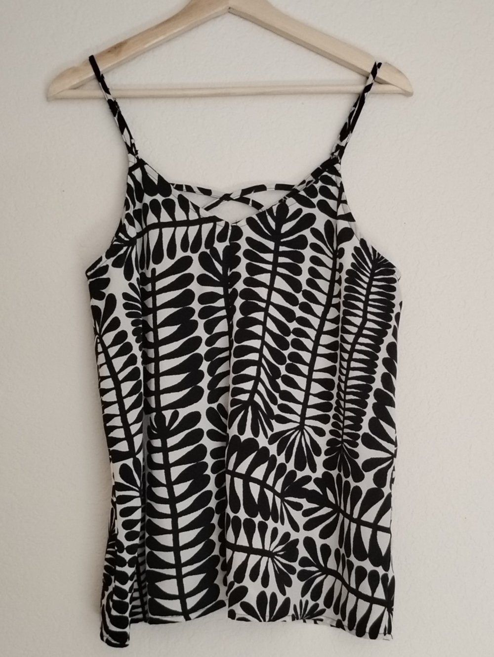 Staccato Black & Cream Fern-Print Spaghetti Strap Camisole